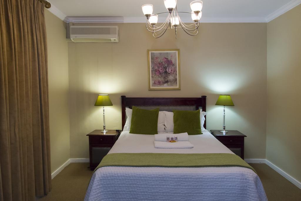 เบย์วอเตอร์ ลอดจ์ Hotel บลูมฟอนเทน ภายนอก รูปภาพ