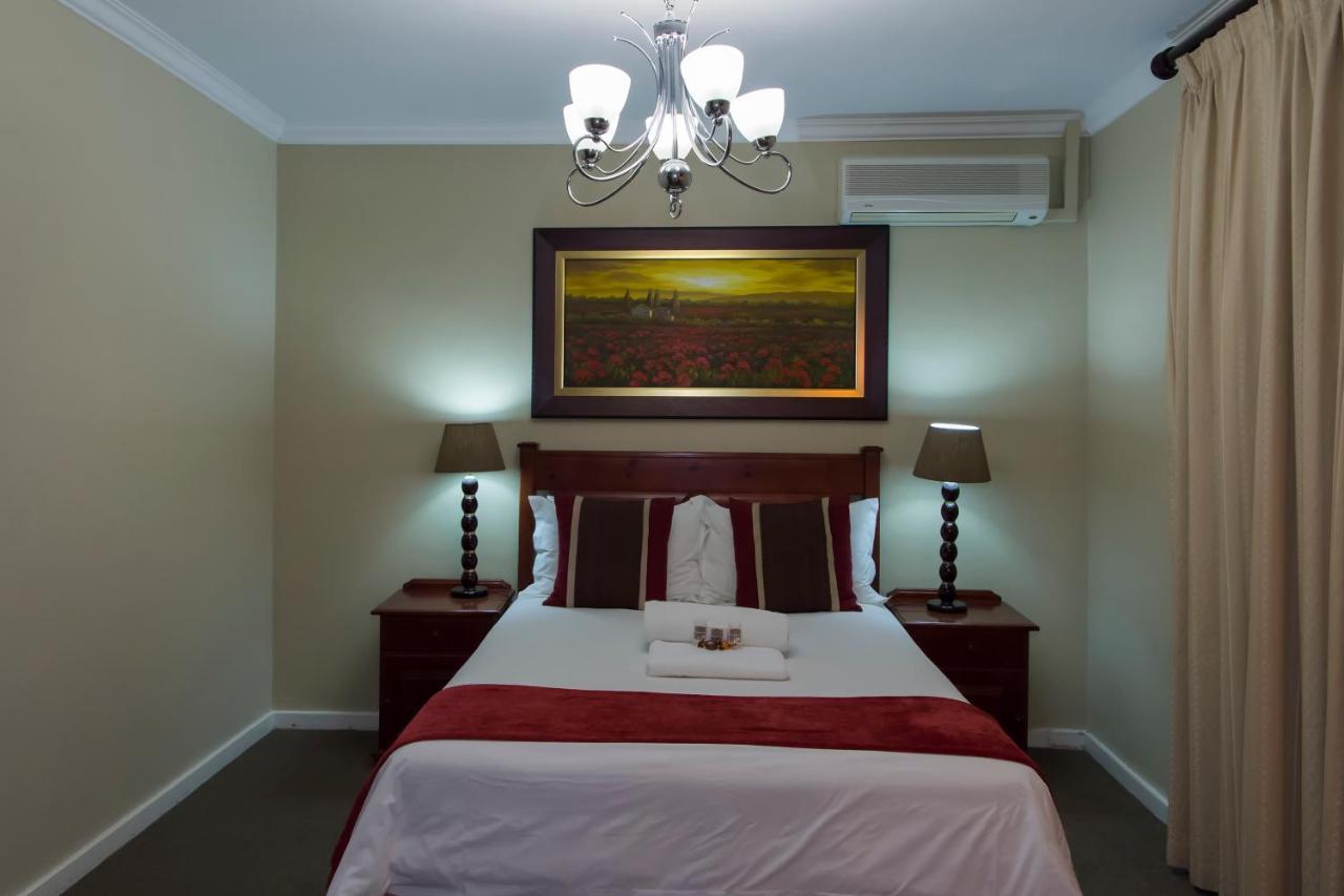 เบย์วอเตอร์ ลอดจ์ Hotel บลูมฟอนเทน ภายนอก รูปภาพ